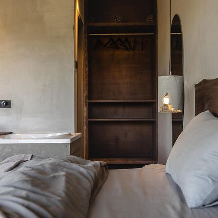 Exstasy Stays - Bathtub Rooms & Cafe - Your Romantic & Cozy Getaway - Thhpsociety - Mukteshwar Exteriér fotografie