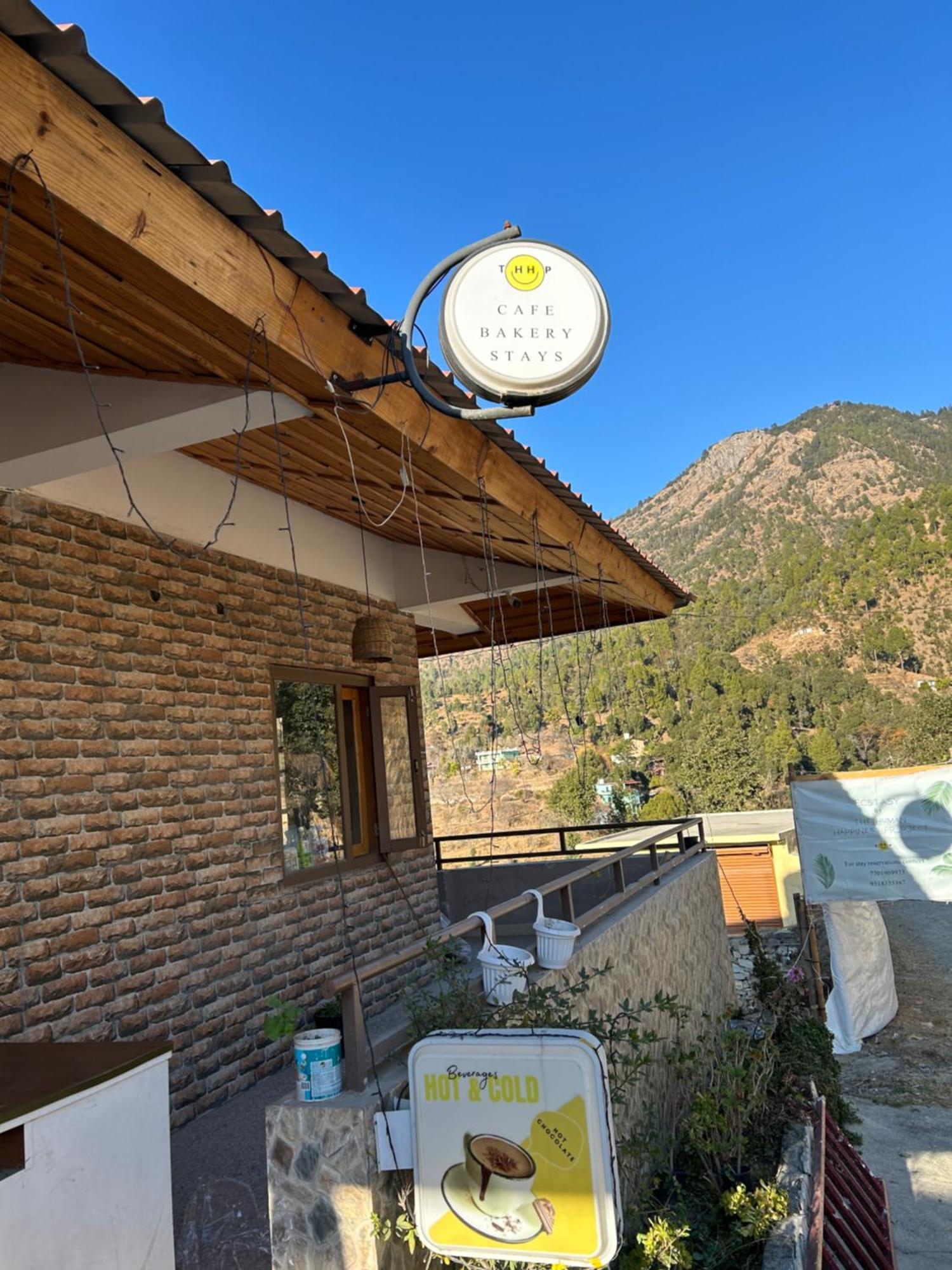 Exstasy Stays - Bathtub Rooms & Cafe - Your Romantic & Cozy Getaway - Thhpsociety - Mukteshwar Exteriér fotografie