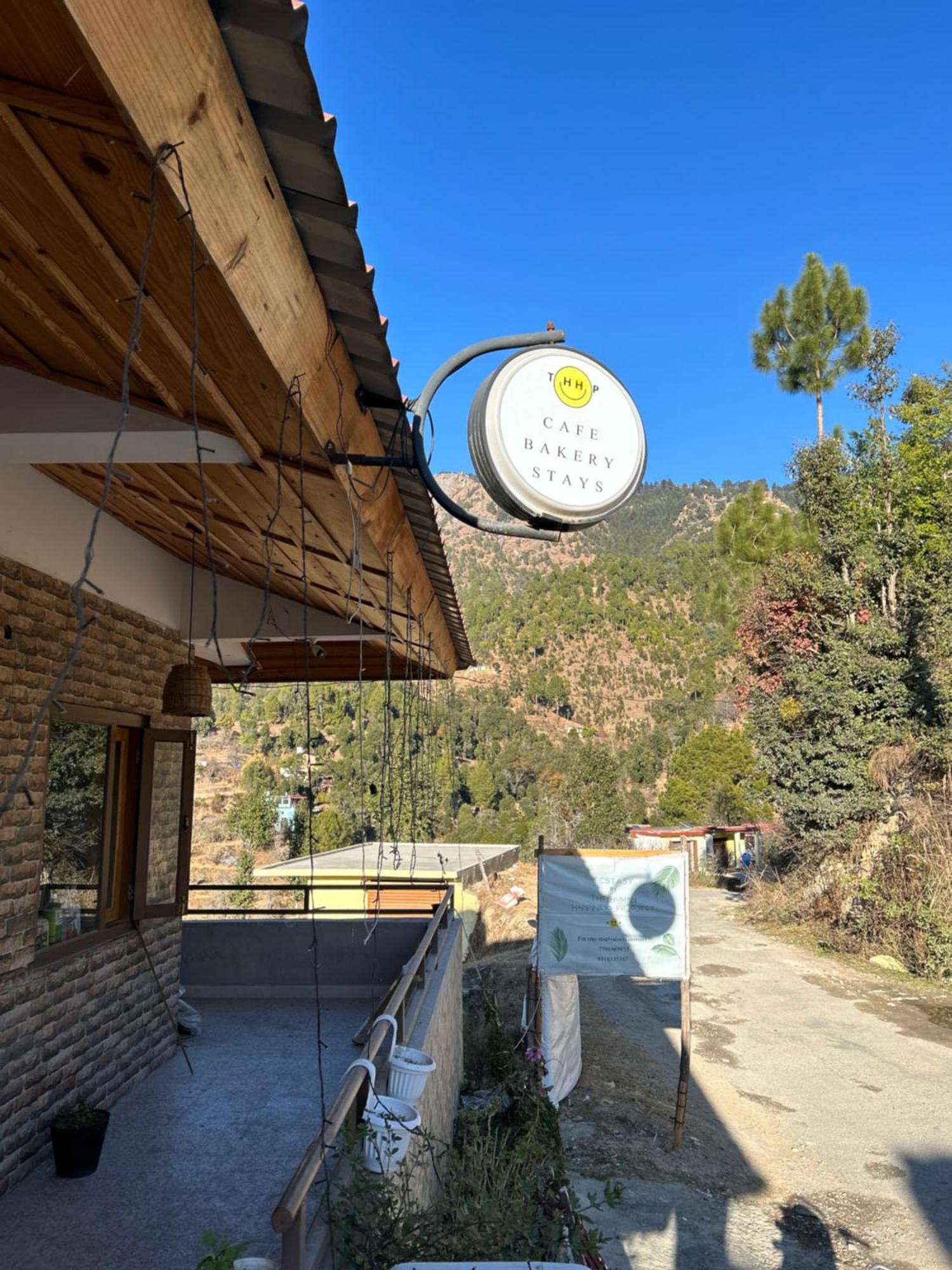 Exstasy Stays - Bathtub Rooms & Cafe - Your Romantic & Cozy Getaway - Thhpsociety - Mukteshwar Exteriér fotografie
