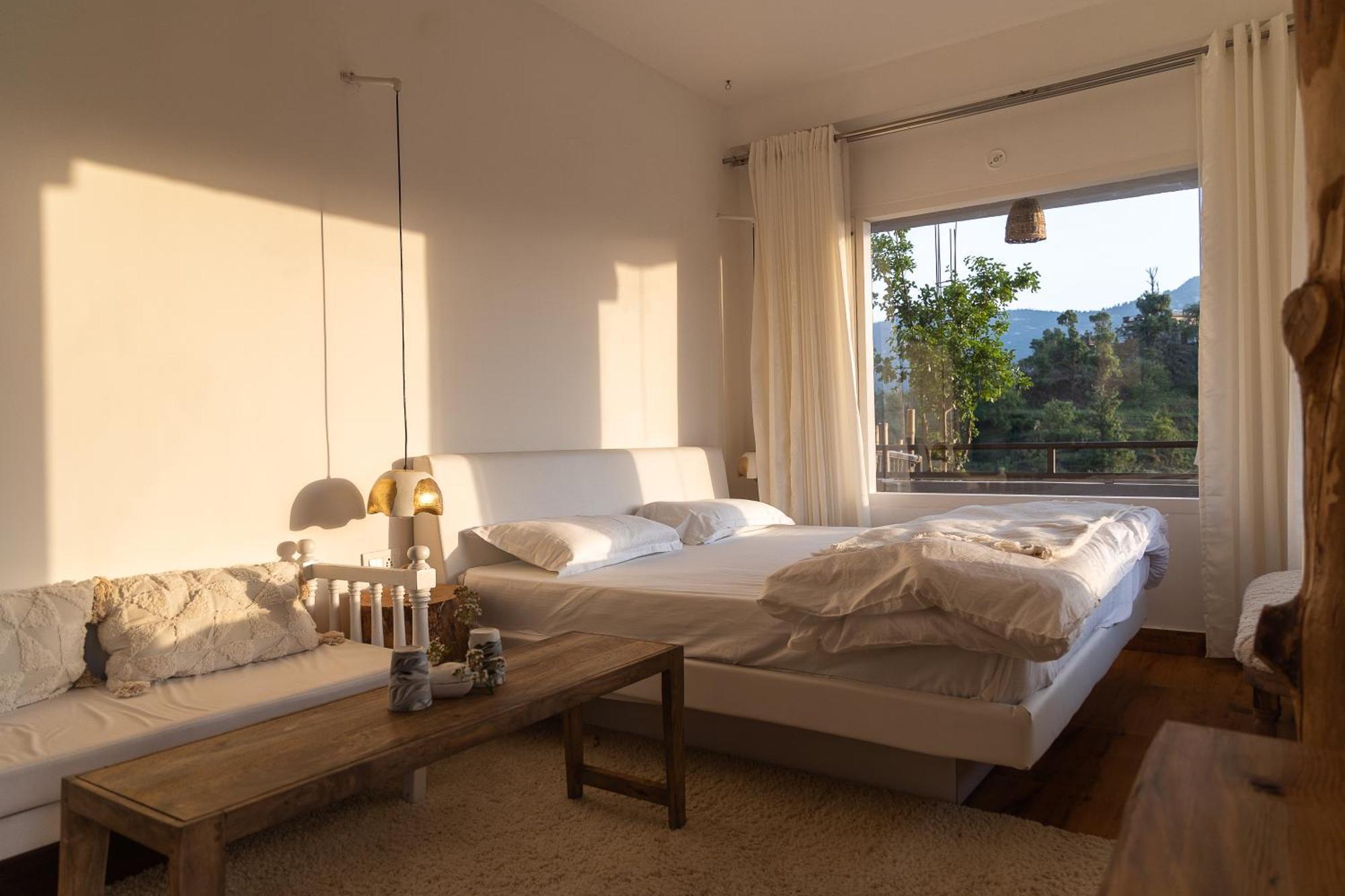 Exstasy Stays - Bathtub Rooms & Cafe - Your Romantic & Cozy Getaway - Thhpsociety - Mukteshwar Exteriér fotografie