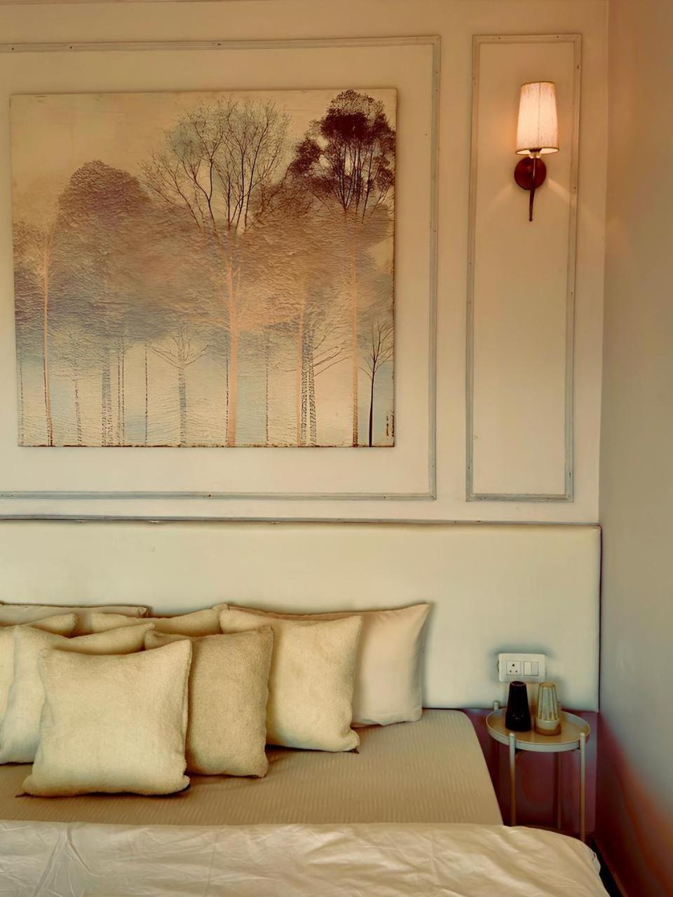 Exstasy Stays - Bathtub Rooms & Cafe - Your Romantic & Cozy Getaway - Thhpsociety - Mukteshwar Exteriér fotografie