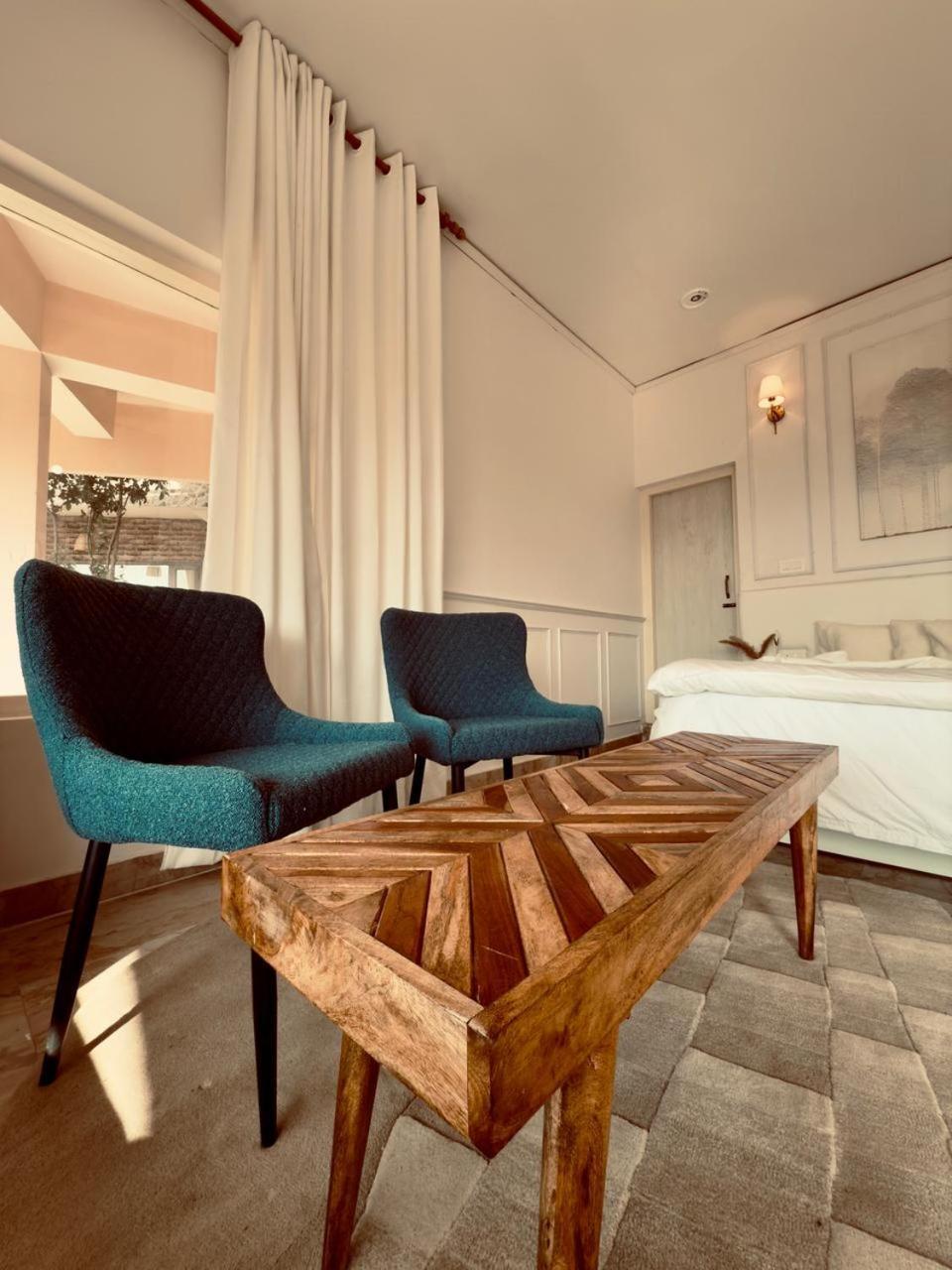 Exstasy Stays - Bathtub Rooms & Cafe - Your Romantic & Cozy Getaway - Thhpsociety - Mukteshwar Exteriér fotografie
